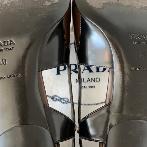 Prada Brown and Black Spazzolato Pumps - Picture 7 of 7